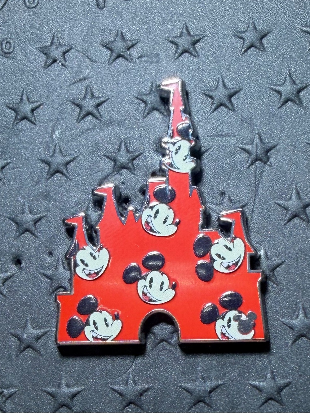 🔥2025 WDW Walt Disney World Hidden Mickey Mouse Club Castle Pin - NEW Wave B🔥